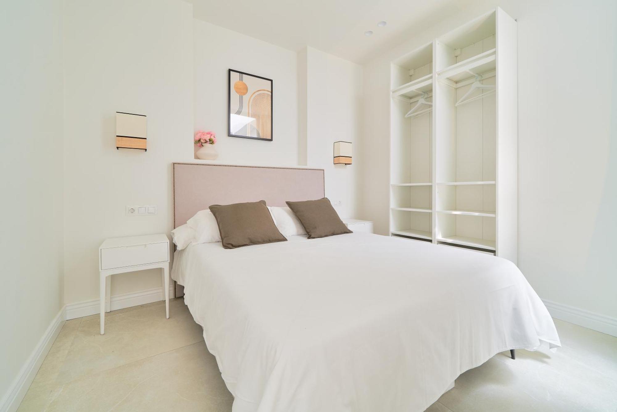 Sun-Kissed Getaway Apartment Malaga Bagian luar foto